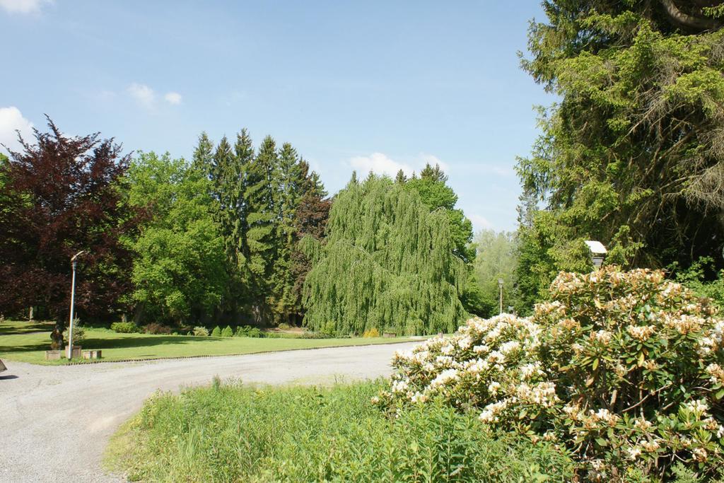 Parkhotel Villa Des Effats Vielsalm Luaran gambar