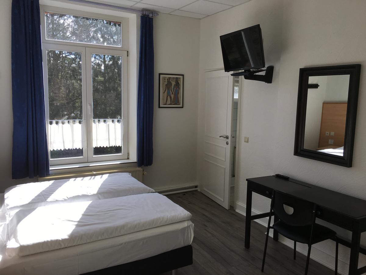 Parkhotel Villa Des Effats Vielsalm Luaran gambar
